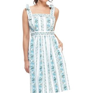 Gal Meets Glam Arina Dress